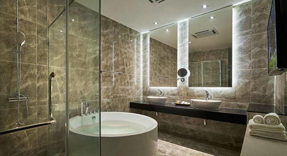 Maritime Luxury Suites George Town Zewnętrze zdjęcie